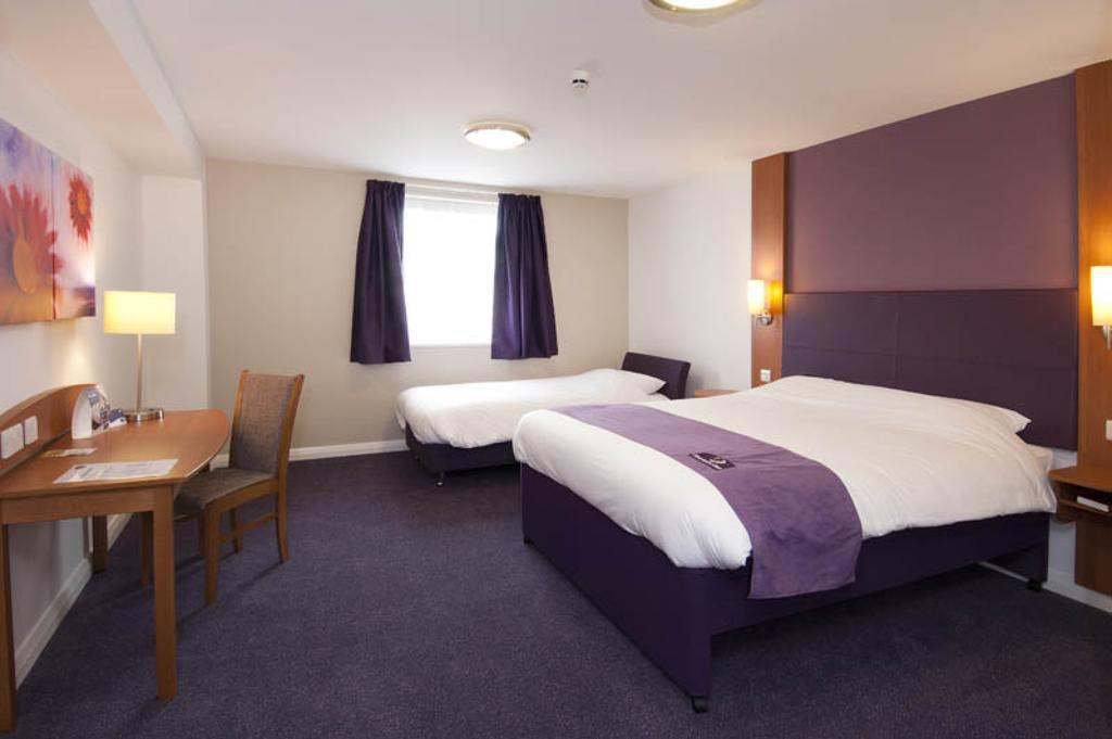 Premier Inn Cobham Cobham (Surrey) Quarto foto