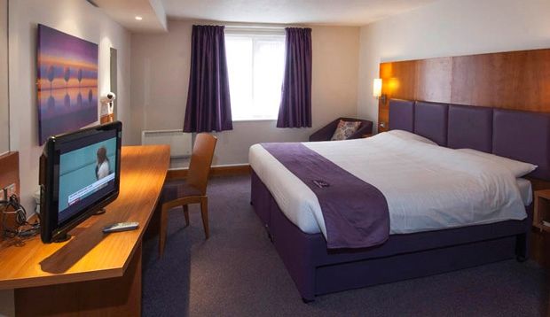 Premier Inn Cobham Cobham (Surrey) Exterior foto